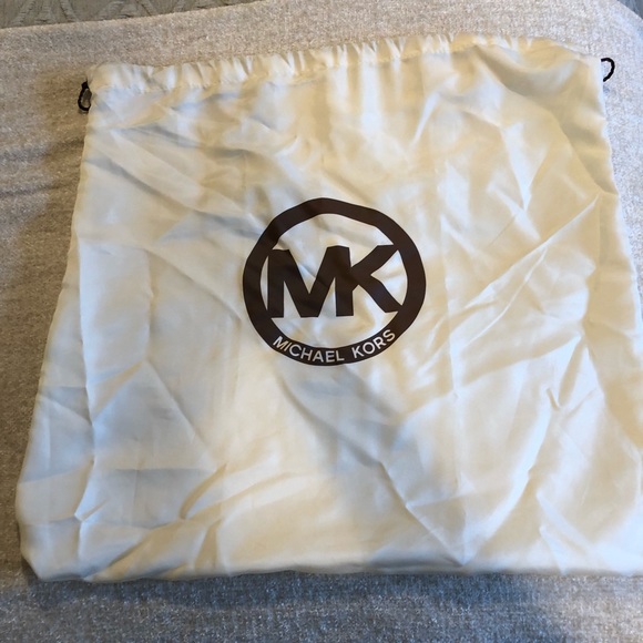 Boho Michael Kors crossbody / should bag - Picture 3 of 7